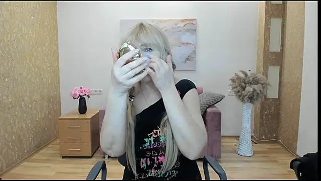 Anna Diax online show from 03-06-26, 12:44