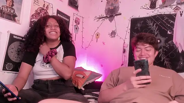 hothoneychile online show from 12-04-25, 03:44