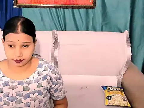 kendracox21 online show from 04-16-26, 04:13