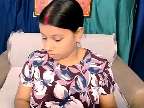 kendracox21 online show from 04-15-26, 04:29