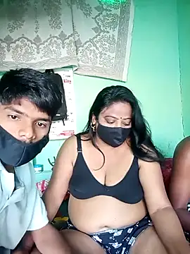 Group Of Lust online show from 04-14-26, 02:16