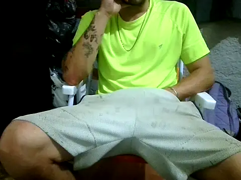 montevideoo online show from 12-15-25, 05:13