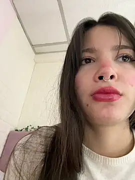 Snapshot of annaharper- chatting on 12-15-24, 04:07 annaharper- online show from 12-15-24, 04:07