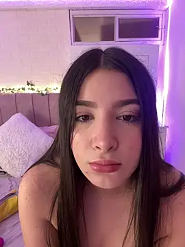 Snapshot of annaharper- chatting on 01-18-26, 09:07 annaharper- online show from 01-18-26, 09:07