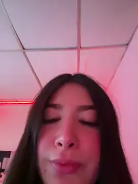 Snapshot of annaharper- chatting on 03-01-26, 11:49 annaharper- online show from 03-01-26, 11:49