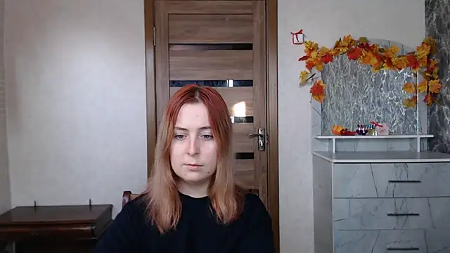 Snapshot of Kristy-Max chatting on 09-27-25, 02:39 Kristy-Max online show from 09-27-25, 02:39