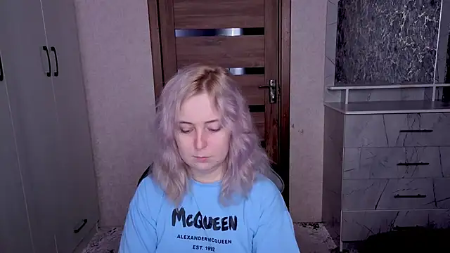 Kristy-Max online show from 03-21-26, 06:36