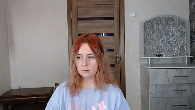 Snapshot of Kristy-Max chatting on 09-22-25, 10:38 Kristy-Max online show from 09-22-25, 10:38
