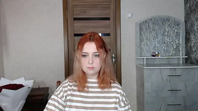 Snapshot of Kristy-Max chatting on 09-17-25, 10:01 Kristy-Max online show from 09-17-25, 10:01