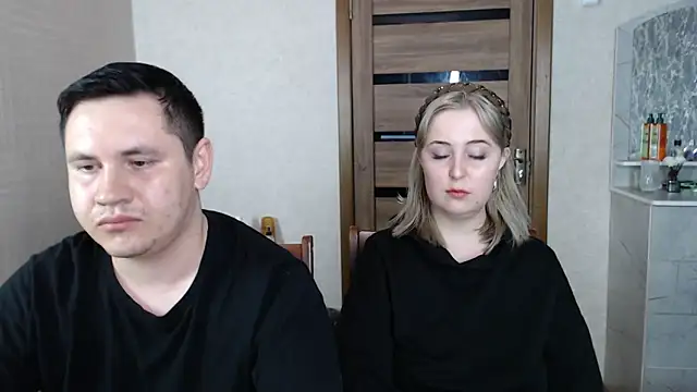 Snapshot of Kristy-Max chatting on 03-02-25, 07:08 Kristy-Max online show from 03-02-25, 07:08