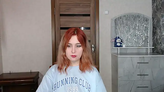 Snapshot of Kristy-Max chatting on 09-14-25, 11:05 Kristy-Max online show from 09-14-25, 11:05