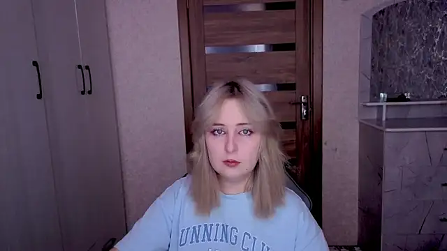 Kristy-Max online show from 02-10-26, 04:55