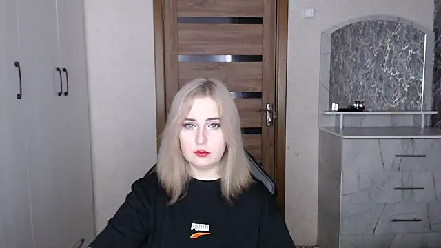 Kristy-Max online show from 01-12-26, 10:03