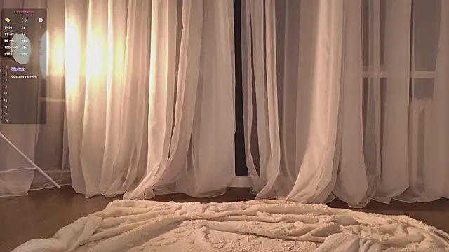 Snapshot of SunnyRisha chatting on 02-08-26, 05:16 SunnyRisha online show from 02-08-26, 05:16