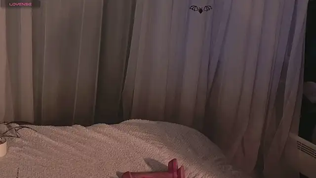 SunnyRisha online show from 10-28-25, 05:18