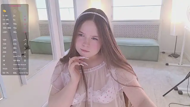 SunnyRisha online show from 04-14-26, 12:21