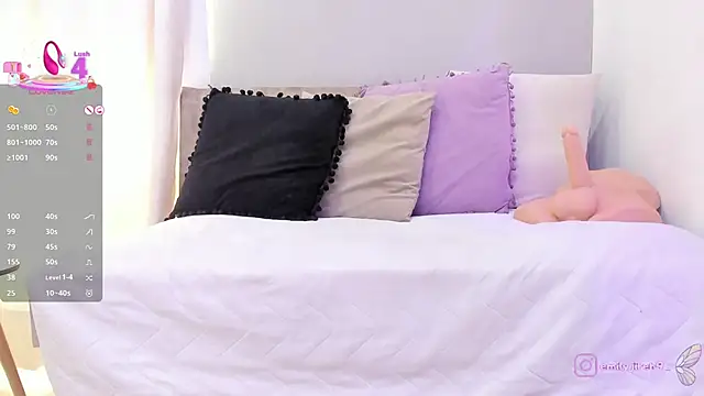 Snapshot of _EmilyJireh_ chatting on 02-26-26, 07:25 EmilyJireh online show from 02-26-26, 07:25