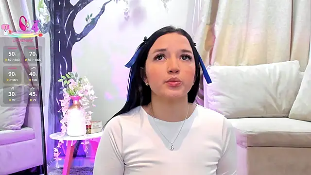  EmilyJireh  online show from 04-19-26, 11:55