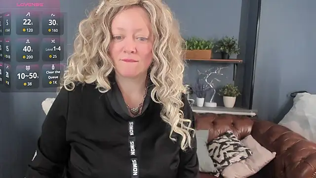 JesiaFoxi online show from 02-28-26, 04:28