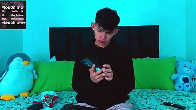 Tonny twink  online show from 02-08-25, 03:52