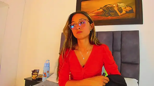 Snapshot of tatiana_valencia chatting on 06-08-26, 06:52 tatiana valencia online show from 06-08-26, 06:52