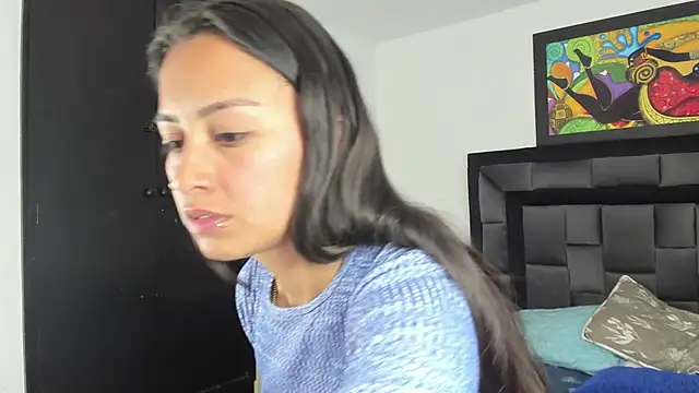 tatiana valencia online show from 02-25-25, 03:42