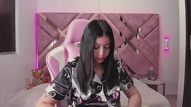 Snapshot of saori_9b chatting on 08-04-26, 07:29 saori 9b online show from 08-04-26, 07:29