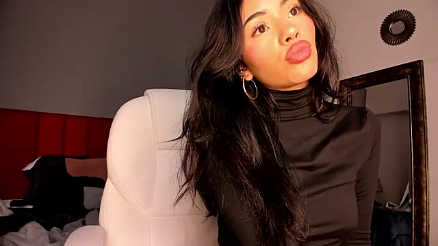 Giovanna oliveira online show from 03-13-26, 05:45