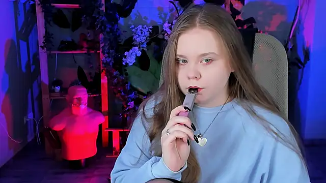 footfetish baby online show from 02-28-26, 04:17