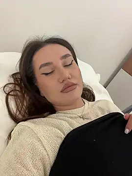 freyacherie online show from 11-11-25, 12:33