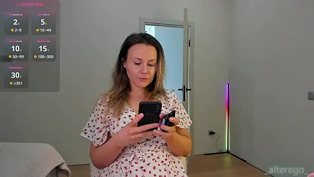  cometoseeme  online show from 02-13-26, 10:59