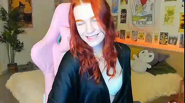 Snapshot of Sunny_Elly chatting on 12-10-24, 05:39 Sunny Elly online show from 12-10-24, 05:39