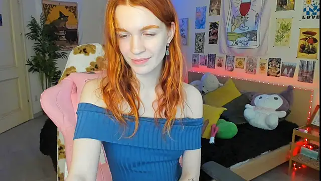 Snapshot of Sunny_Elly chatting on 03-18-25, 09:56 Sunny Elly online show from 03-18-25, 09:56