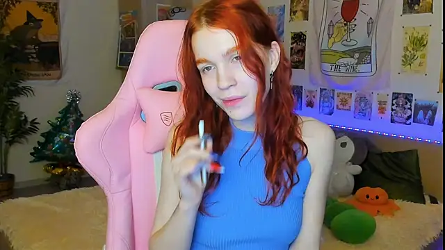 Snapshot of Sunny_Elly chatting on 12-21-24, 06:30 Sunny Elly online show from 12-21-24, 06:30