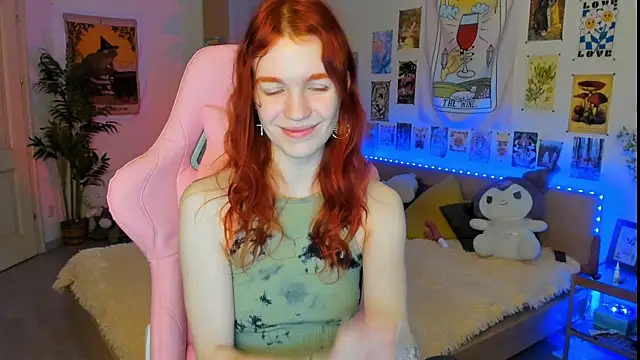 Snapshot of Sunny_Elly chatting on 01-17-25, 07:19 Sunny Elly online show from 01-17-25, 07:19