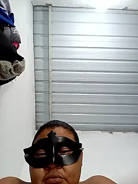 Lucky-hot-girls online show from 01-09-26, 01:40