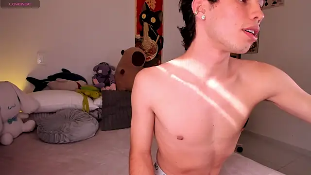 angel bless19 online show from 05-15-26, 07:56