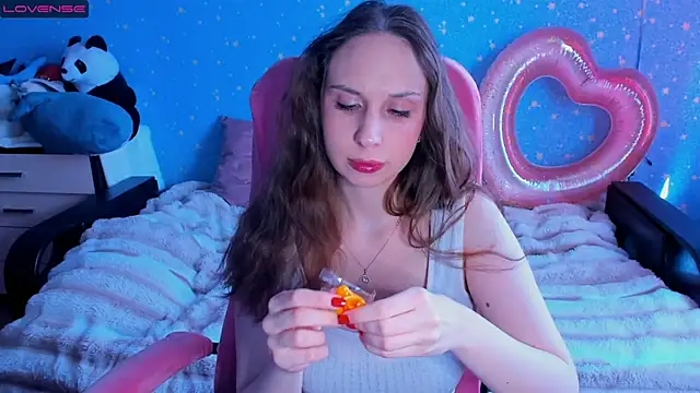 Snapshot of Traneba chatting on 03-04-26, 09:39 Traneba online show from 03-04-26, 09:39