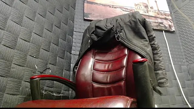 hardbigcock16 online show from 11-27-25, 12:27