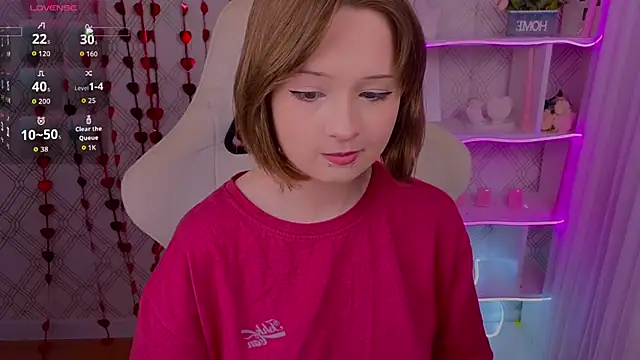 Snapshot of Mary_uw chatting on 02-07-26, 04:31 Mary uw online show from 02-07-26, 04:31