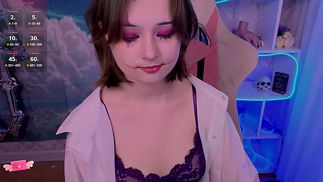 Mary uw online show from 11-01-25, 03:13