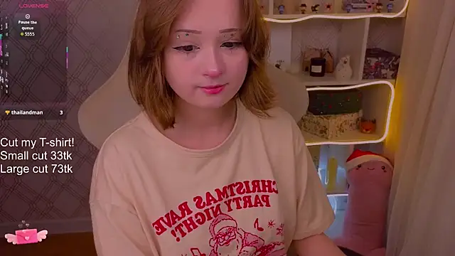 Mary uw online show from 12-17-25, 03:22