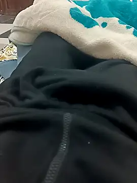 zazaza12ratyuijgg online show from 11-25-25, 07:36