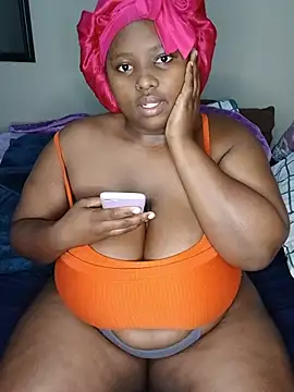queenxdede online show from 05-15-26, 04:05