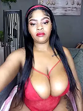 Snapshot of Boobylicious_BB chatting on 10-19-25, 12:24 Boobylicious BB online show from 10-19-25, 12:24