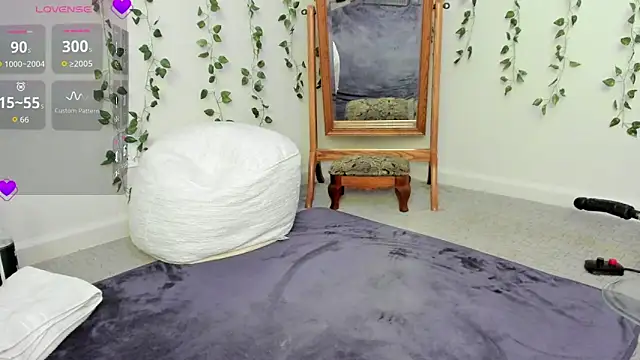 Peaches N Kreme online show from 04-13-26, 11:53