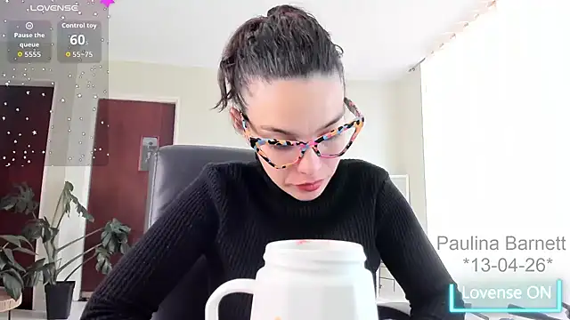 paulinabarnett- online show from 04-13-26, 03:05