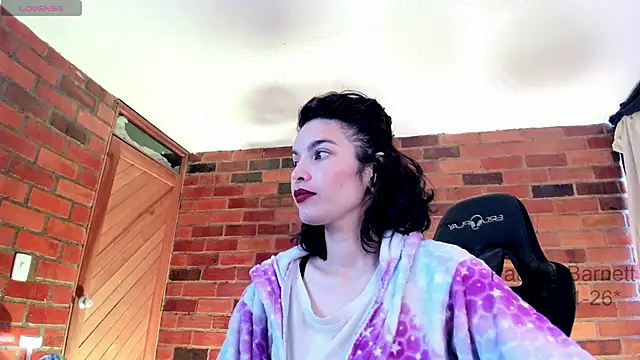 paulinabarnett- online show from 01-11-26, 04:25