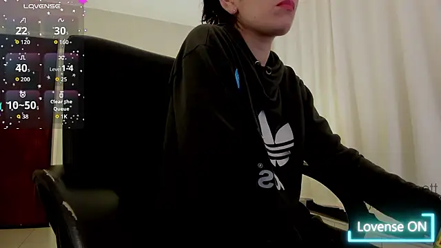 paulinabarnett- online show from 03-05-26, 03:25