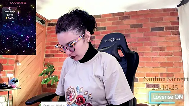 paulinabarnett- online show from 10-23-25, 02:16